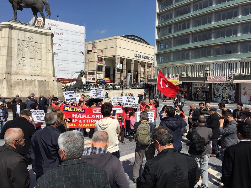 Nakliyat-İş’ten: Real Market İşçilerinin direnişi ve eylemleri devam ediyor:  Ankara’da Ulus Heykel önündeydik