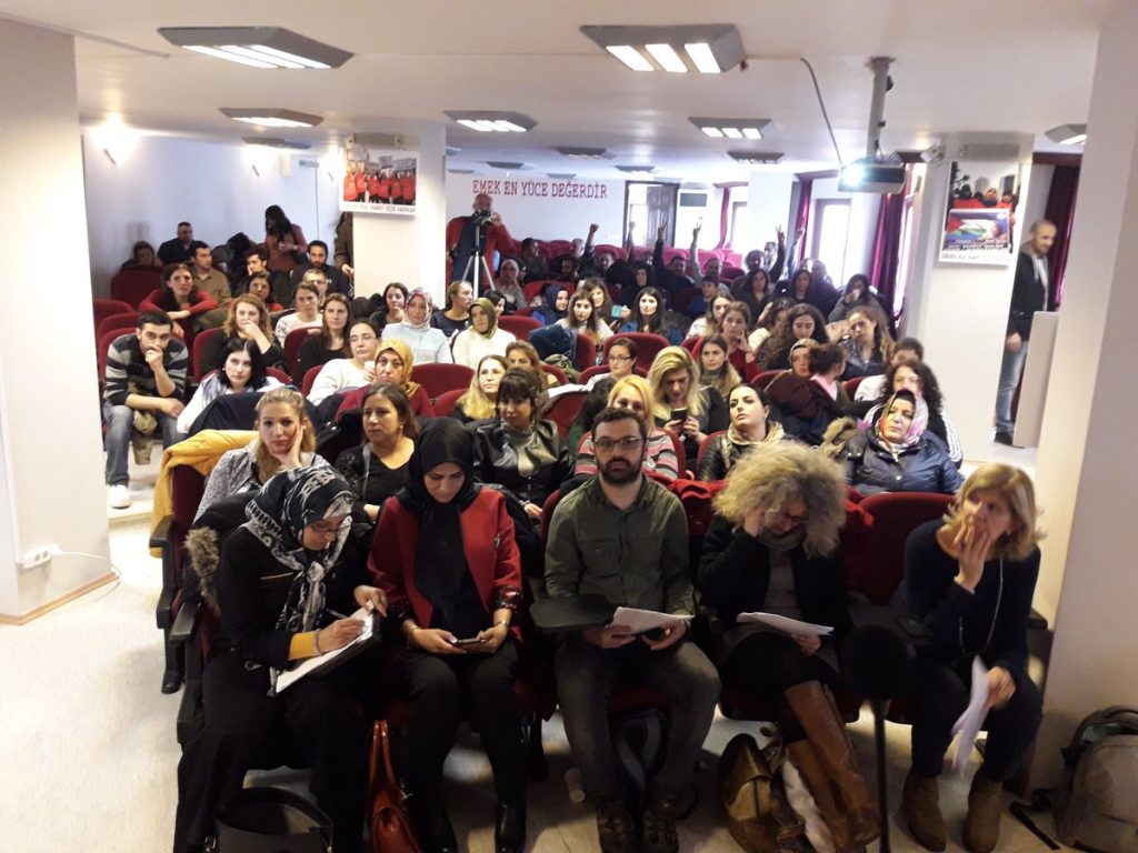 Nakliyat-İş’ten: Sendikamız, 8 Mart Dünya Emekçi Kadınlar Günü’nü,  Real Market Direnişçisi yiğit kadınlarla ve yurt dışından gelen direnişçi kadınlarla uluslararası bir etkinlikle kutladı