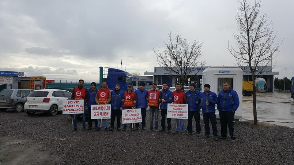 Nakliyat-İş’ten: TÜVTÜRK İstanbul Araç Muayene İstasyonlarında çalışan üyelerimizden işten atılan Reysaş İşçileri ile dayanışma eylemi