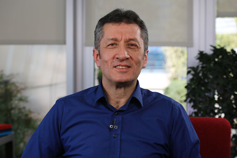 Eğitimi ne kurtarır? Ziya Selçuk’tan medet umanlara!