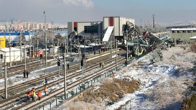 Bu cinayete/katliama kaza diyen; ya gafildir ya hain!