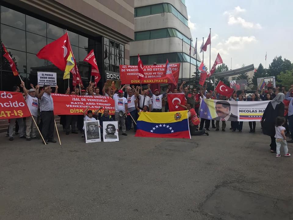  “Katil ABD-Trump Elini Venezuela’dan Çek!”