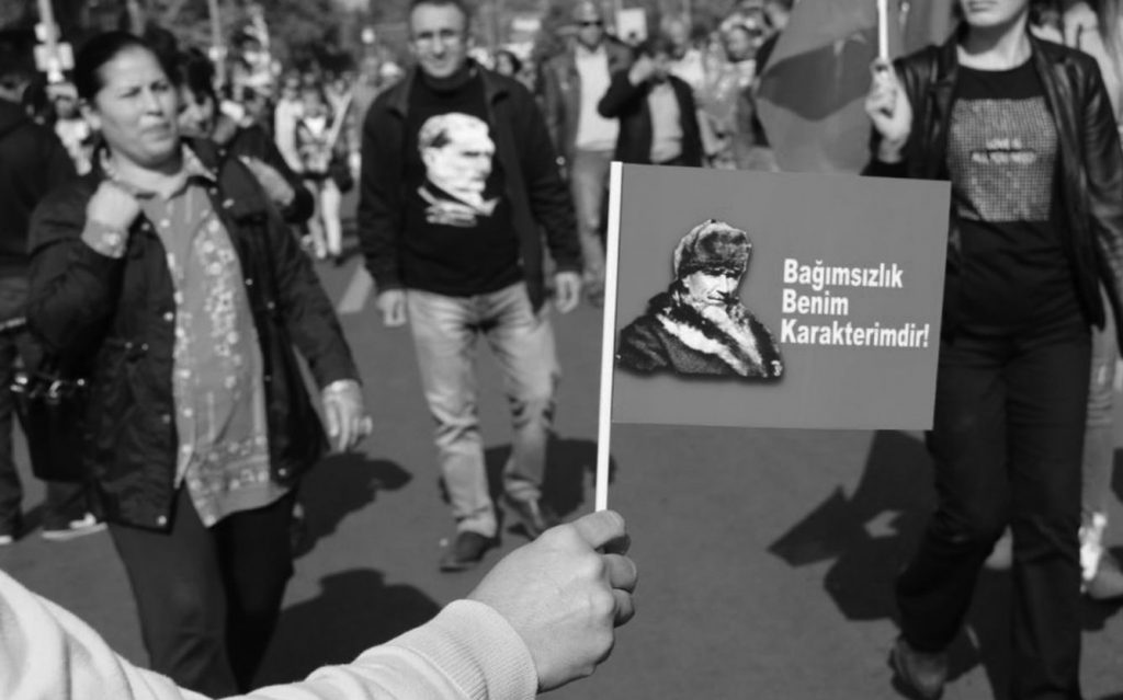 HKP’den Anıtkabir’in Mustafa Kemal’e yasaklanmasına karşı suç duyurusu.