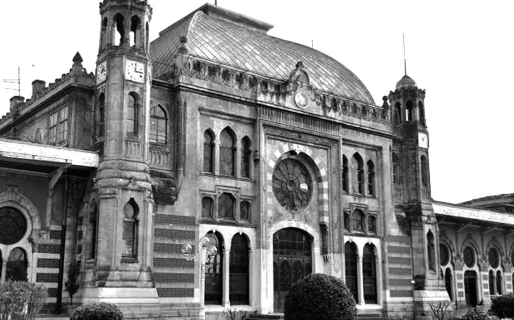 Haydarpaşa ve Sirkeci Garı Halkındır, peşkeş çekilemez!