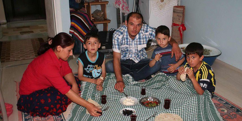 AKP’giller’in İkiyüzlülüğüne Bir Örnek Daha:  “Aile ve Nüfus On Yılı” İlanı